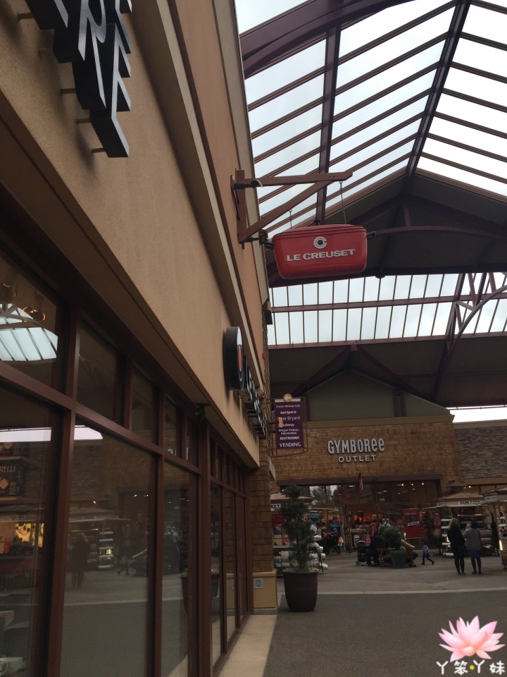 【美國・Woodburn・2016】Woodburn Premium Outlets- 免稅血拼名牌暢貨中心