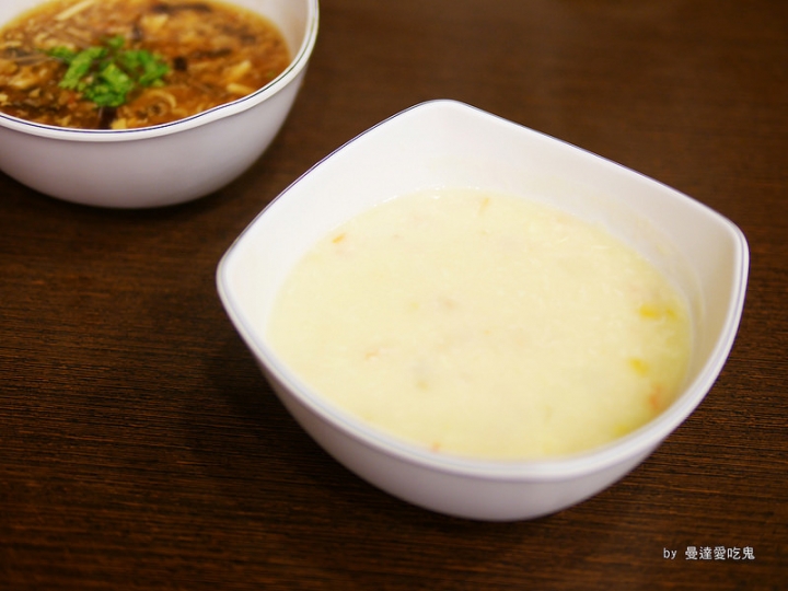 【高雄美食】楠梓區 北平楊寶寶蒸餃 ● 豬肉蒸餃 ● 牛肉捲餅 ● 環境舒適平價麵點推薦！❤❤