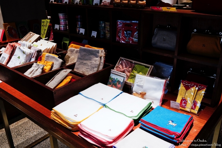 奈良小店│中川政七【拖著媽媽去關西】│「遊中川」本店與「大日本市」三条店，兩間店讓我買瘋了!│奈良推薦隱藏特色小店，最佳日本設計感伴手禮