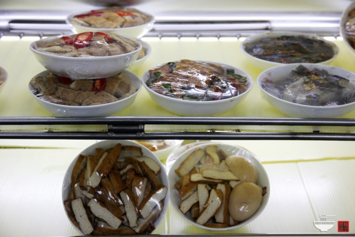 [台北美食]吳興街 穆記牛肉麵-曾經榨乾我兩日飯錢的牛肉麵店