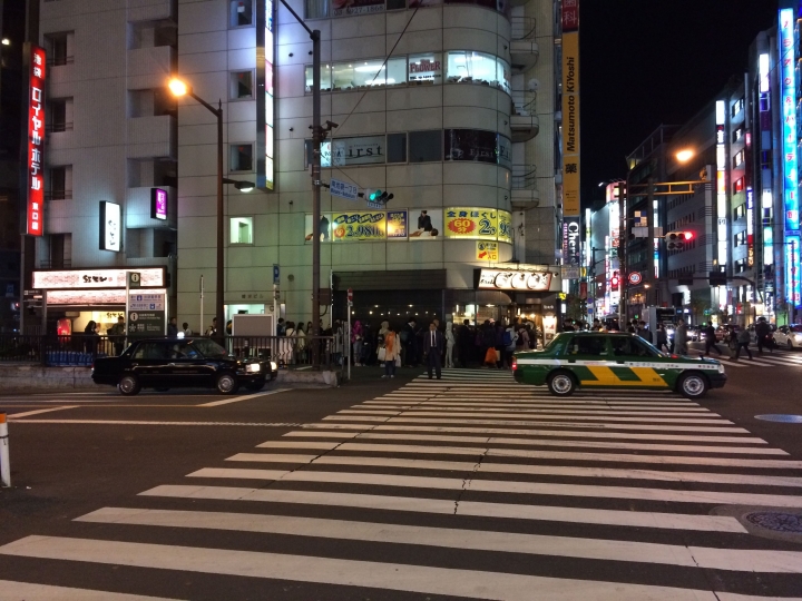 【美食。食記】東京 池袋 拜託！可以不要這麼狂嗎？ 回し寿司 スシロー SUSHIRO 南池袋
