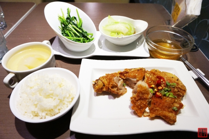 [台北美食]◆伊森咖啡美食館◆咖啡+簡餐無比美味的無國界複合式餐廳