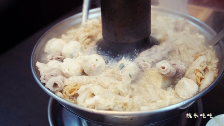 (食)台中 劉家酸白菜鍋 高雄名店 半價好划算