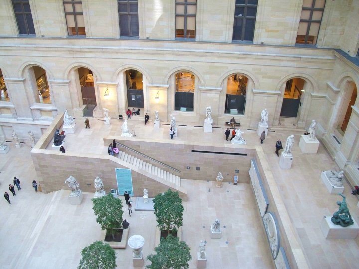 【Paris．走跳】跪著也要逛完的巴黎羅浮宮Musée du Louvre