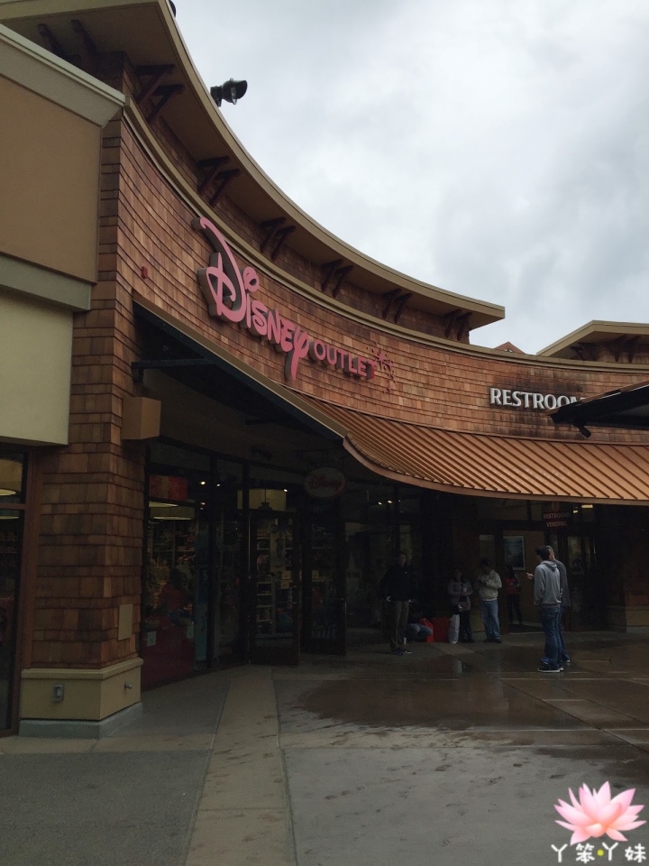 【美國・Woodburn・2016】Woodburn Premium Outlets- 免稅血拼名牌暢貨中心