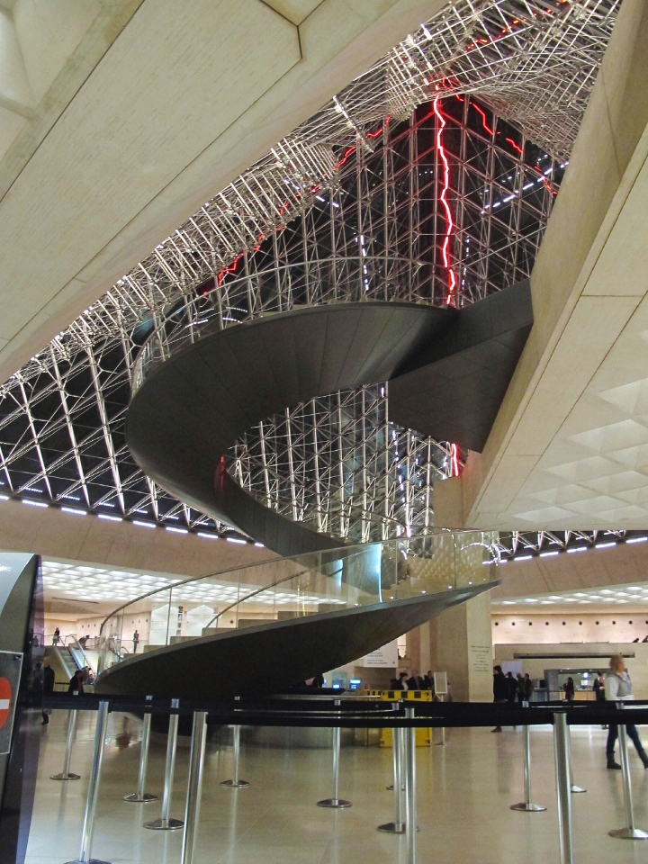 【Paris．走跳】跪著也要逛完的巴黎羅浮宮Musée du Louvre
