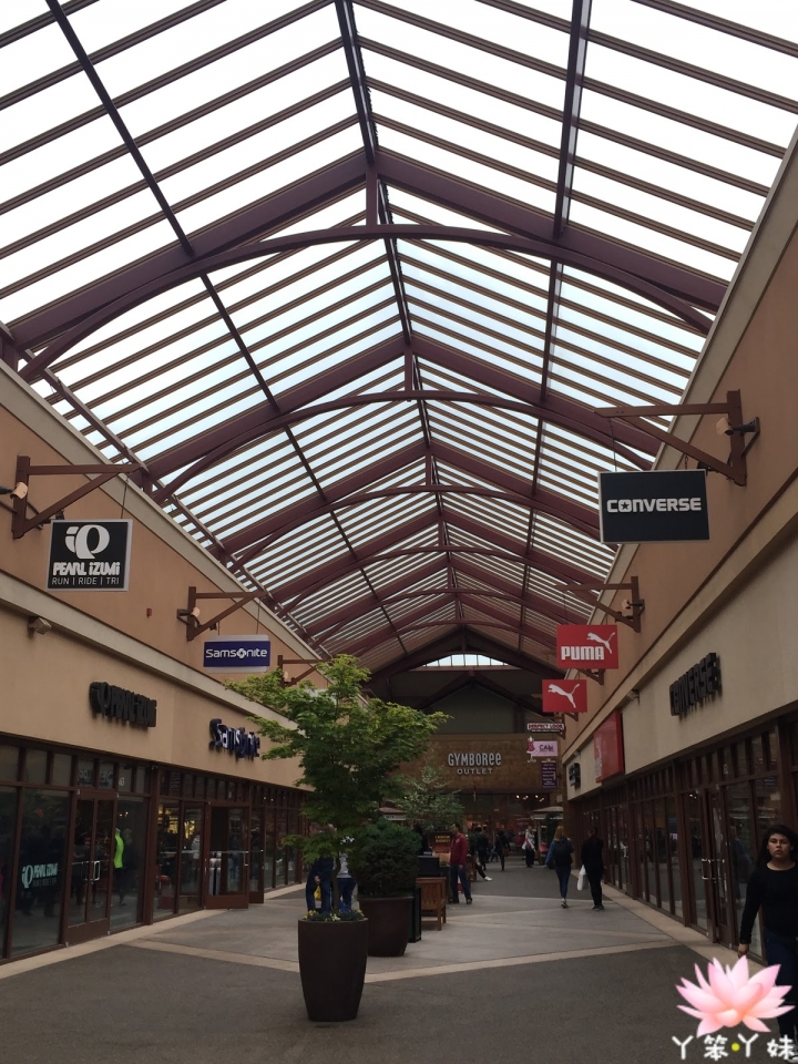 【美國・Woodburn・2016】Woodburn Premium Outlets- 免稅血拼名牌暢貨中心