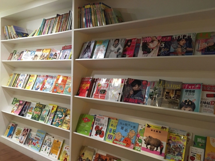 [新竹東區]莫拉諾精品咖啡 - 大人與小孩空間的巧妙區隔