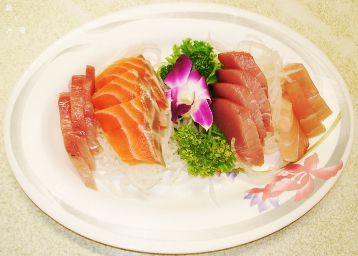 品嚐傳統市場裡的古早味.一流彌月油飯.古亭市場@趣，逛菜市場.藝人詩攝