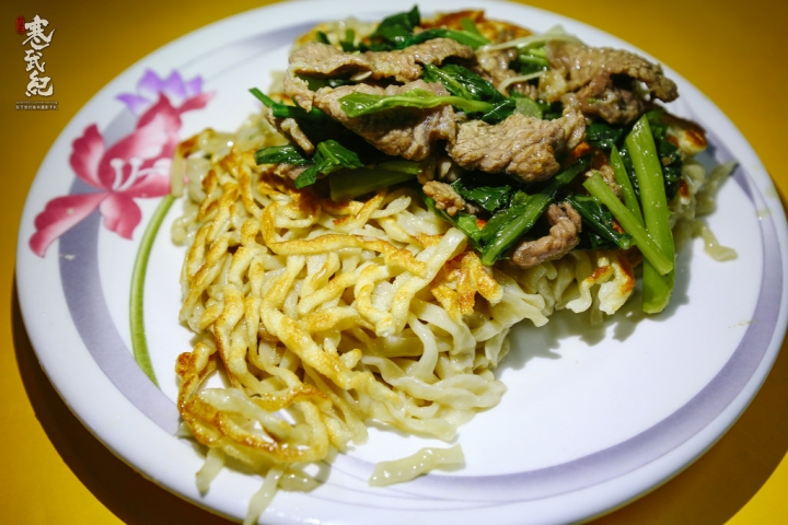 南華大陸麵店‧花蓮吉安｜外省眷村好口味‧脆口煎麵花蓮獨賣！