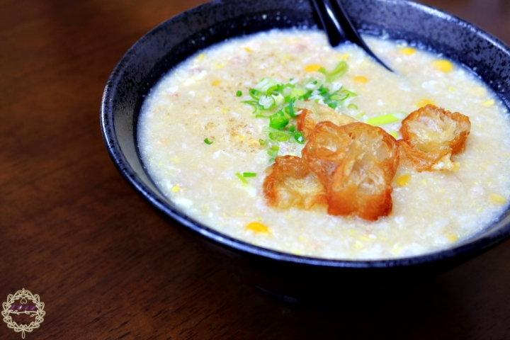 【高雄 苓雅】粥好呷新鮮粥品忠孝夜市裡，料多大碗、暖心暖胃的創意好味道！