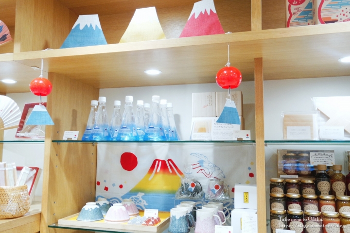 奈良小店│中川政七【拖著媽媽去關西】│「遊中川」本店與「大日本市」三条店，兩間店讓我買瘋了!│奈良推薦隱藏特色小店，最佳日本設計感伴手禮