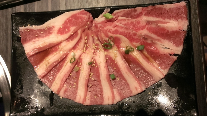 [烤肉/燒肉/火鍋/火烤兩吃]苗栗頭份尚順附近一喜燒肉~天使紅蝦超大隻~霜降牛~好好吃~