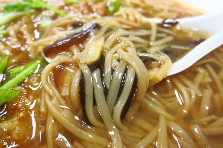 四大天王小吃一次一網打盡.藍家割包@食在台北.藝人詩攝