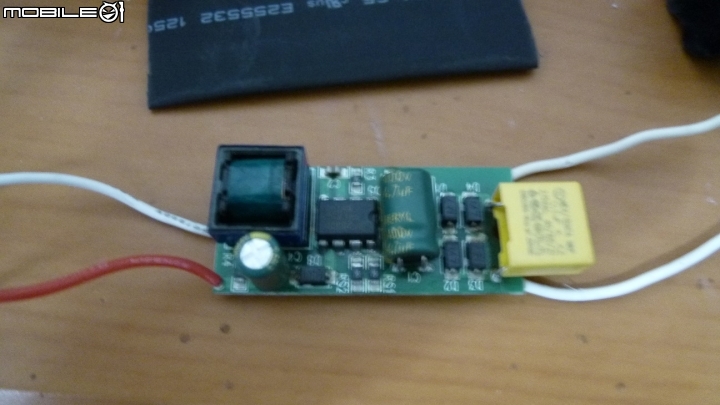 環保再利用_LED燈泡維修DIY