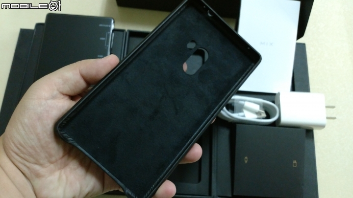 [開箱]小米MIX尊享版 6GB RAM+256GB ROM 4G+3G雙卡 無邊框 簡單開箱分享~