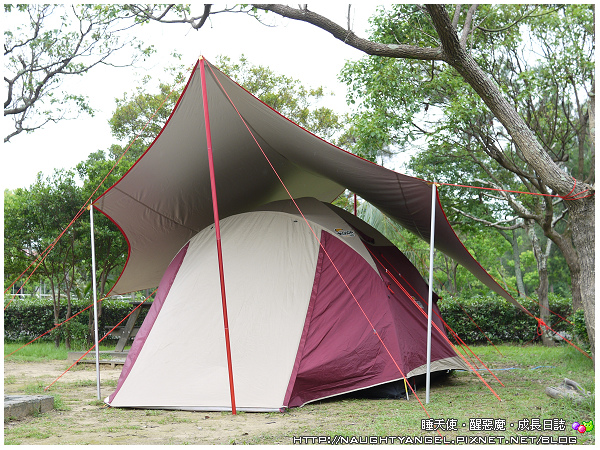 《龍門露營渡假基地》擊退夏日熱浪，回憶熱血青春，有山有水有草坪~ (順遊景點+美食)
