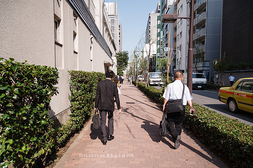 [走跳] 日本東京五日遊 day2 （下）- 銀座-喫茶店（歷史悠久咖啡廳）、新宿南口便宜藥妝店、台場夜景
