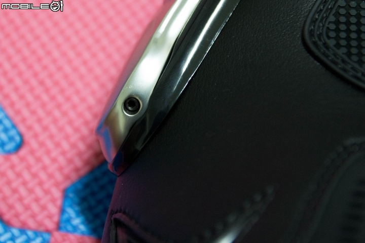 [開箱]我的第一雙車靴AUGI AR-1入手!