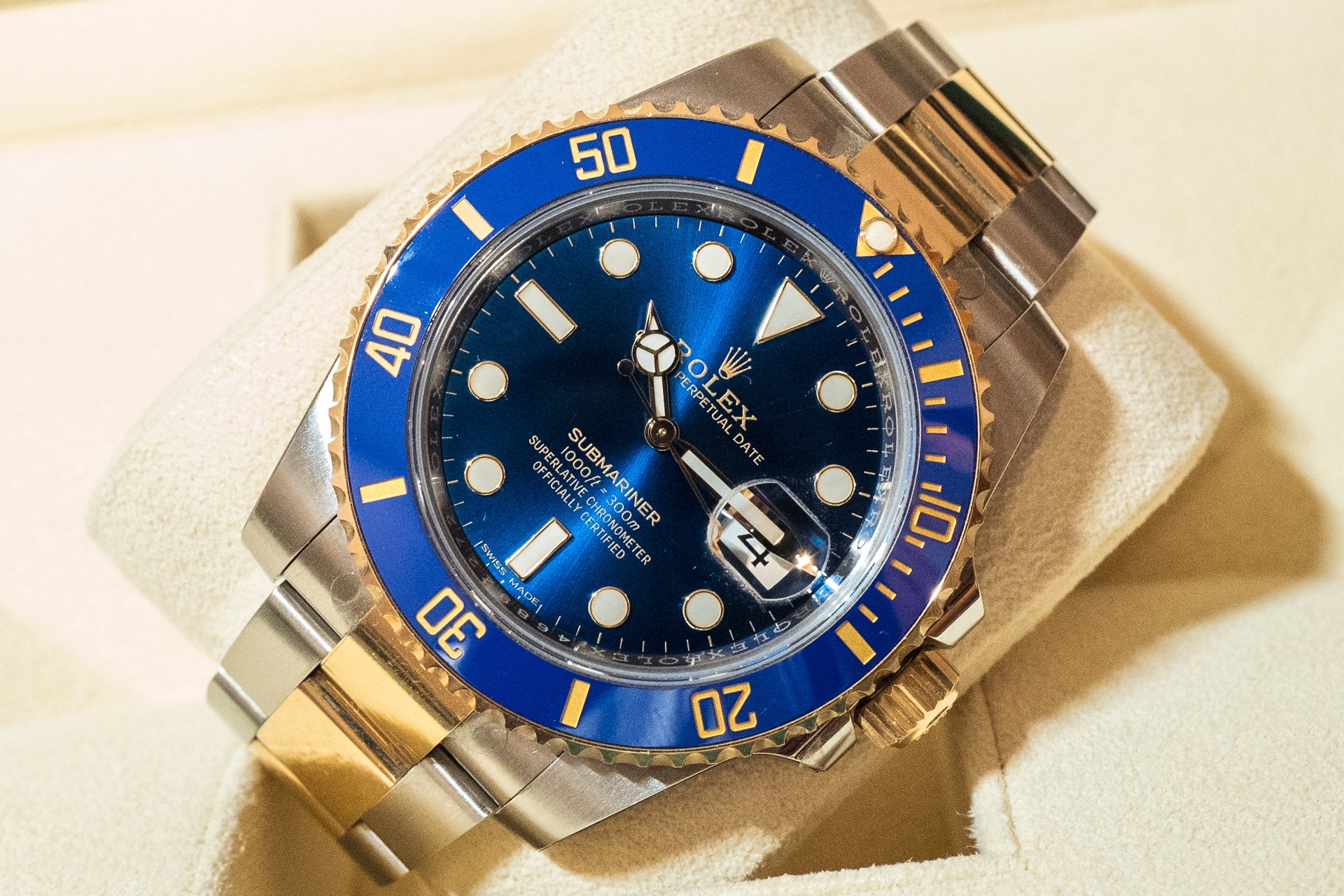 [開箱] 勞力士 Rolex 116613LB 夢幻藍半金水鬼