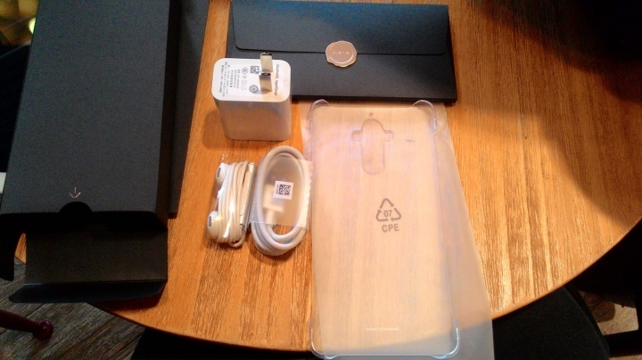 Mate 9陶瓷白 6G+128G不專業開箱-陸版