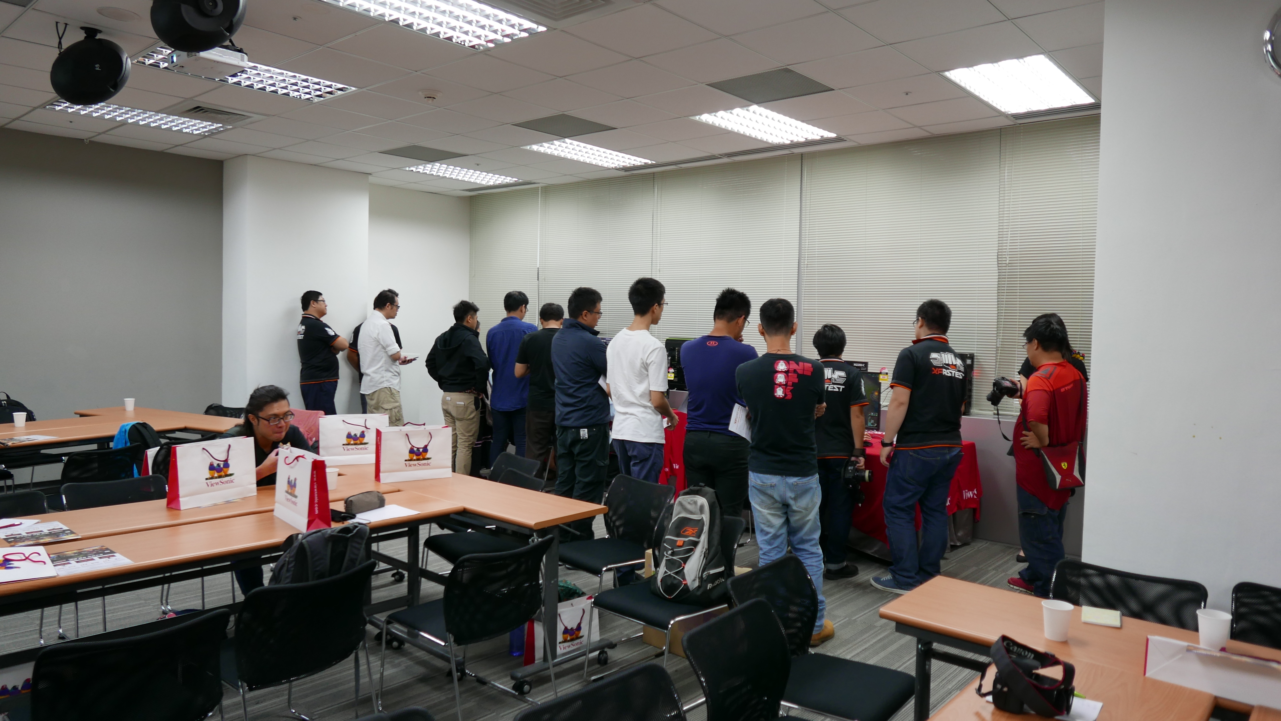 ViewSonic XG 電競顯示器攻無不克研討會之龜兔賽跑兔子會贏?