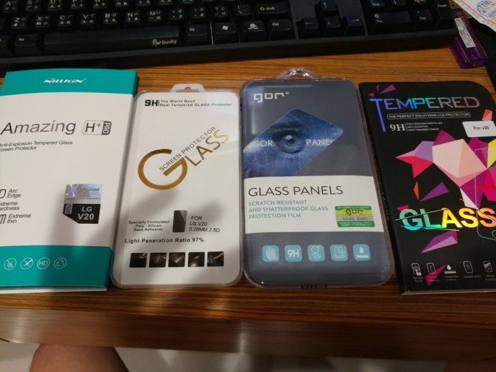 V20 2種保護殼及4種鋼化玻璃保護貼 分享
