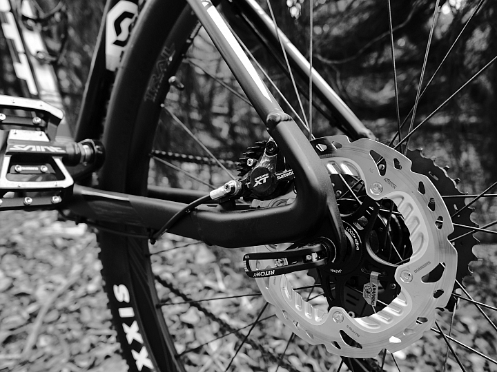 SCOTT SCALE 740 2014