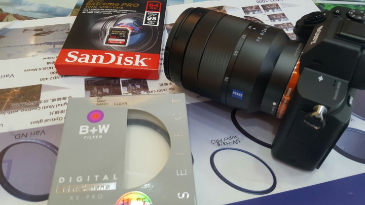 終於也進入全片幅這塊了~入手a7 II