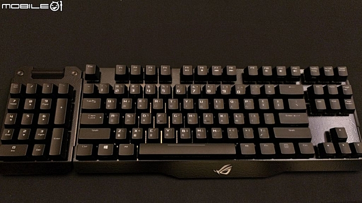 信仰開箱 ROG Claymore RGB 可分離組合機械鍵盤