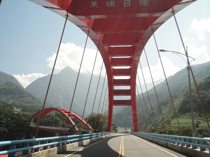 延續探訪西段「八通關古道」之旅(上)-糾結不清的新舊公路與古道