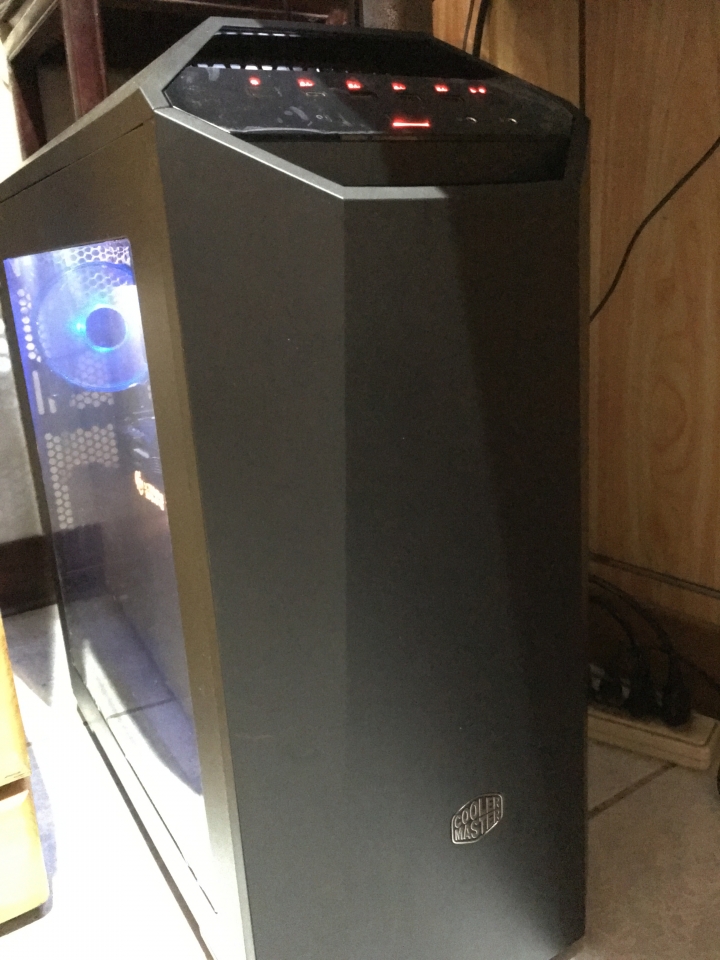 分享 Cooler Master Maker 5