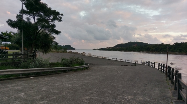 偽環島遊記(花蓮台南新化區)圖多