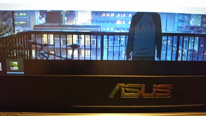 Asus螢幕異常