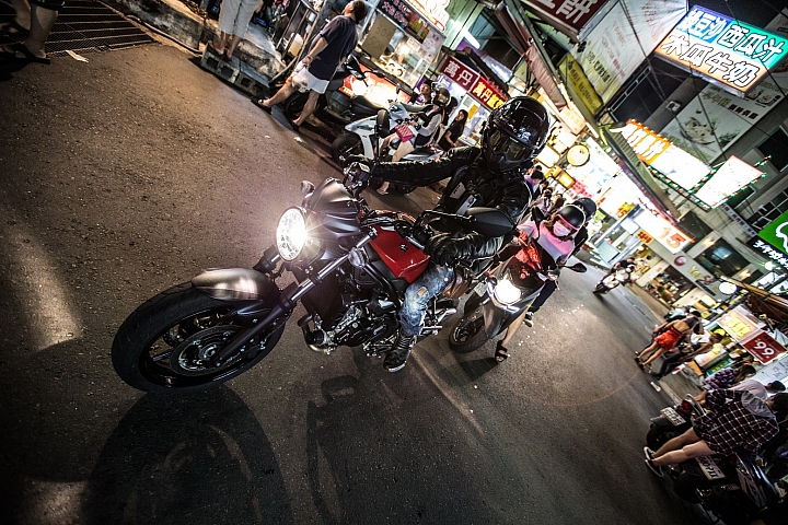 擁抱V2引擎的樂趣-SUZUKI SV650