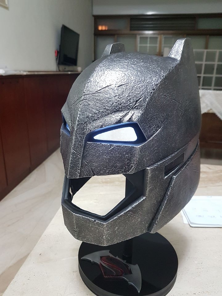 1:1 裝甲蝙蝠俠頭盔 Batman V Superman
