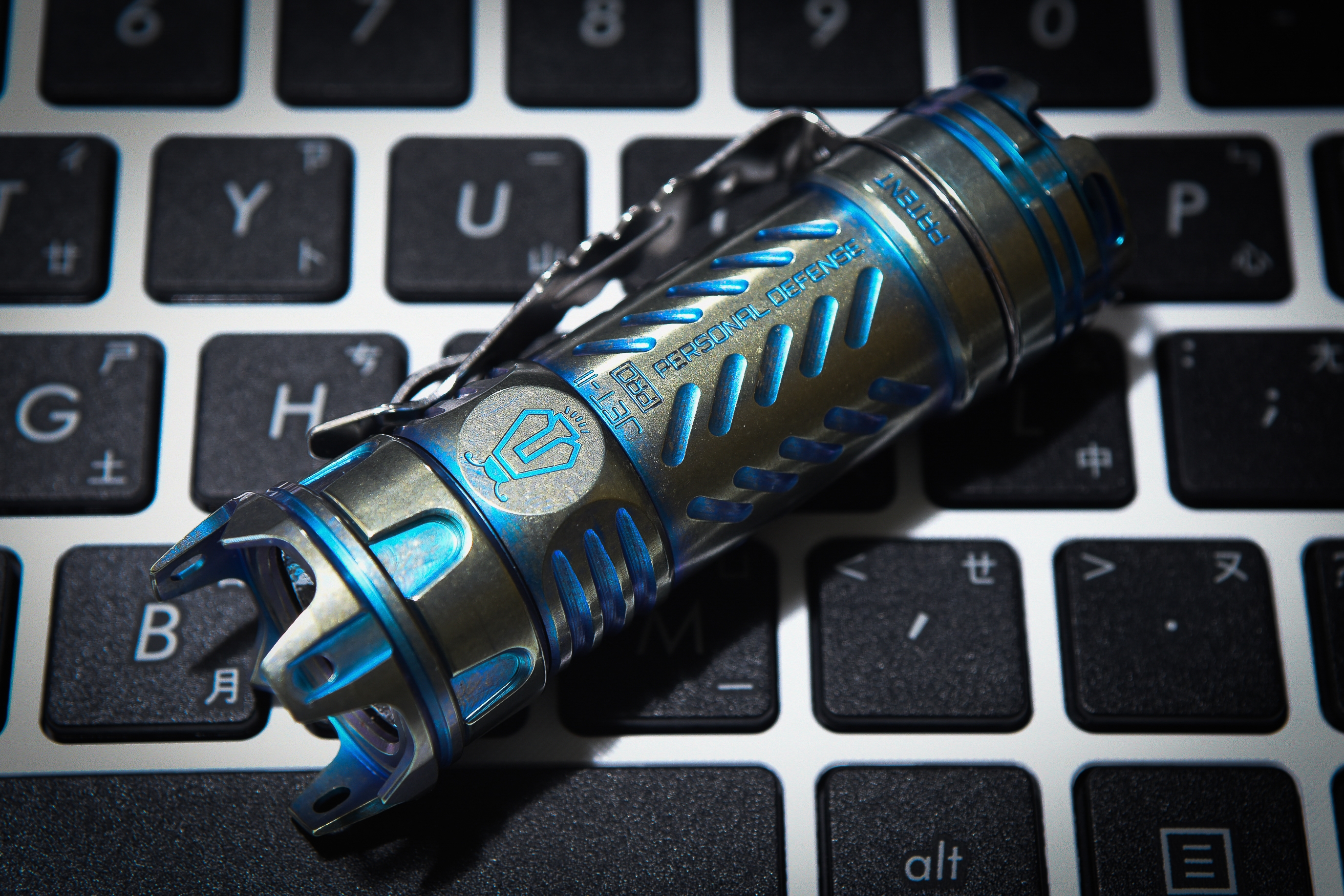 可愛的Olight 傲雷 H1 靈狐 500流明 頭燈