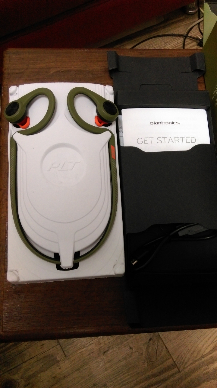 BACKBEAT FIT NEW 鋼鐵綠 新登場  開箱~