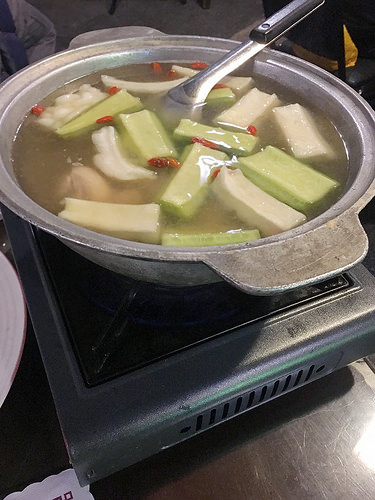 【玩 台北】北投區"皇池溫泉御膳館"冬天就是要泡溫泉啊。泡湯完又有美食根本是天堂~