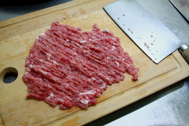 廚房 不一定是女人的之___透抽鑲肉