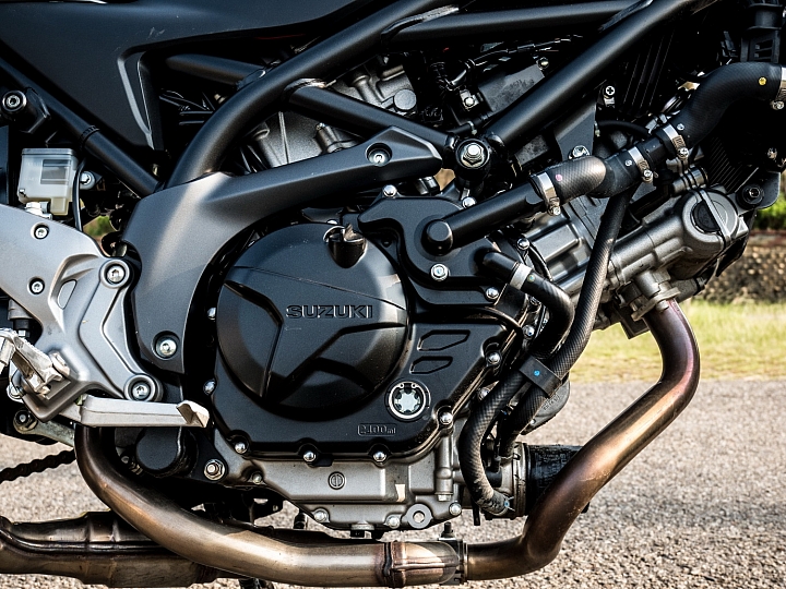 擁抱V2引擎的樂趣-SUZUKI SV650