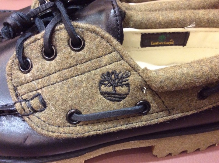 [開箱]Timberland HOMMES 開箱 TB0A11Z2