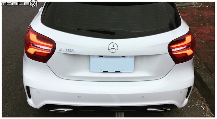 盼了十年MINI，來的卻是BENZ [16/17 A180 AMG Line 落落長開箱文]