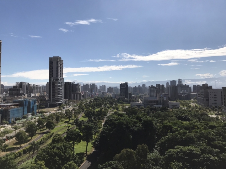 幾個竹北建案窗外的風景