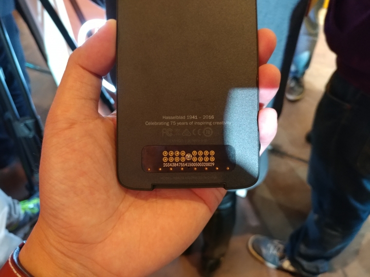 motoz 哈蘇模組 現場簡單把玩的心得