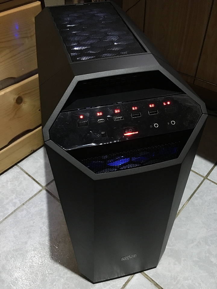 分享 Cooler Master Maker 5