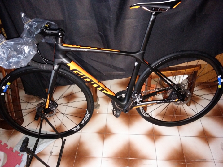 （開箱）TCR ADVANCED PRO DISC