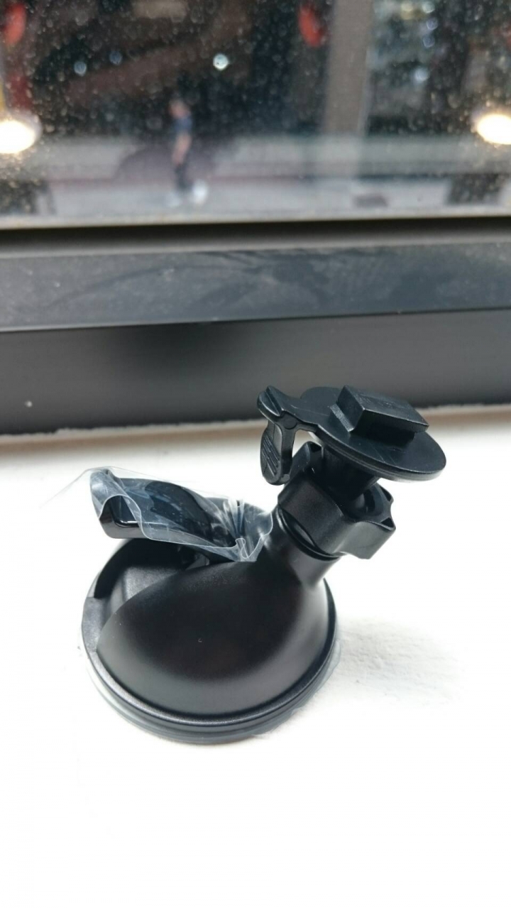 分享HP f555g GPS 廣角高畫質行車記錄器