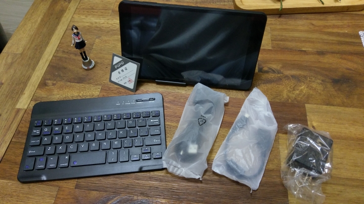 品鉑PIPO W2s 雙系統開箱 Android 5.1 / Windows 10