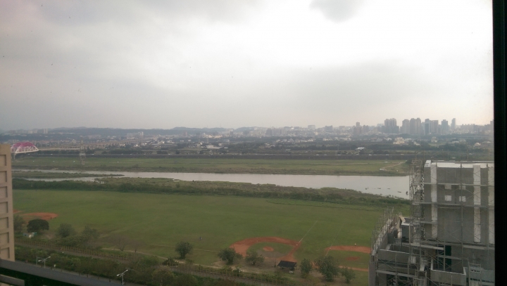 幾個竹北建案窗外的風景